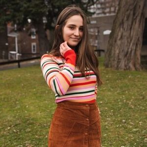 Meet your Posher, Rose